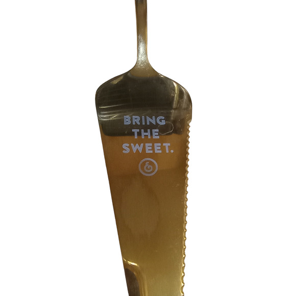 Edward's Deserts Bring The Sweet Cake Pie Server Kitchen Tool Gadget Gold - Picture 3 of 4
